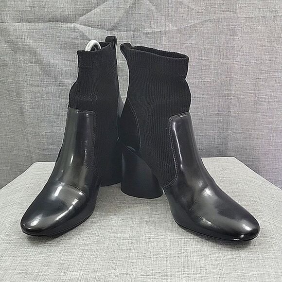 TORY BURCH Rowan Black leather Sock Booties block heel Women's 9M READ - Picture 2 of 11